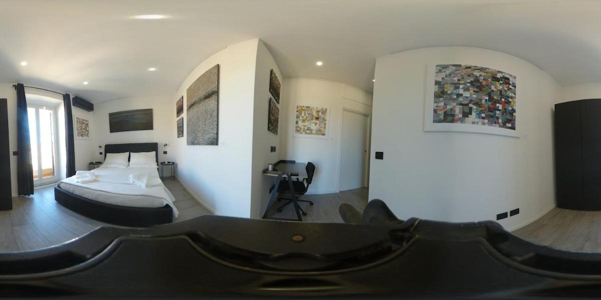 In An Art Gallery Appartement